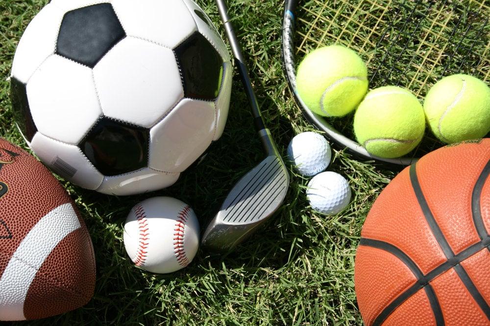 palla_calcio_tennis_basket-IuUWAk.jpeg